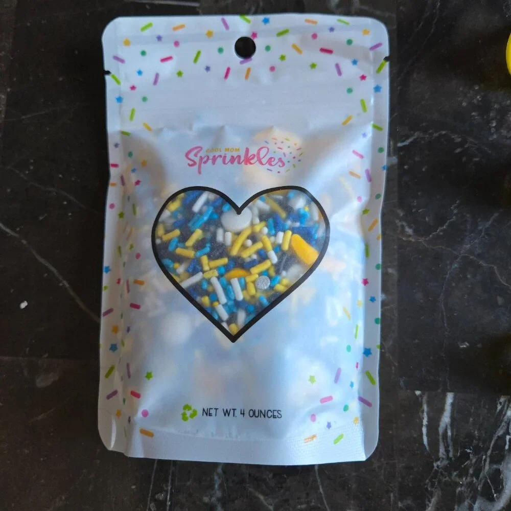 New Minions/Banana Gluten-Free SPRINKLES(4 oz.) for Cakes + 13 Cupcake Rings